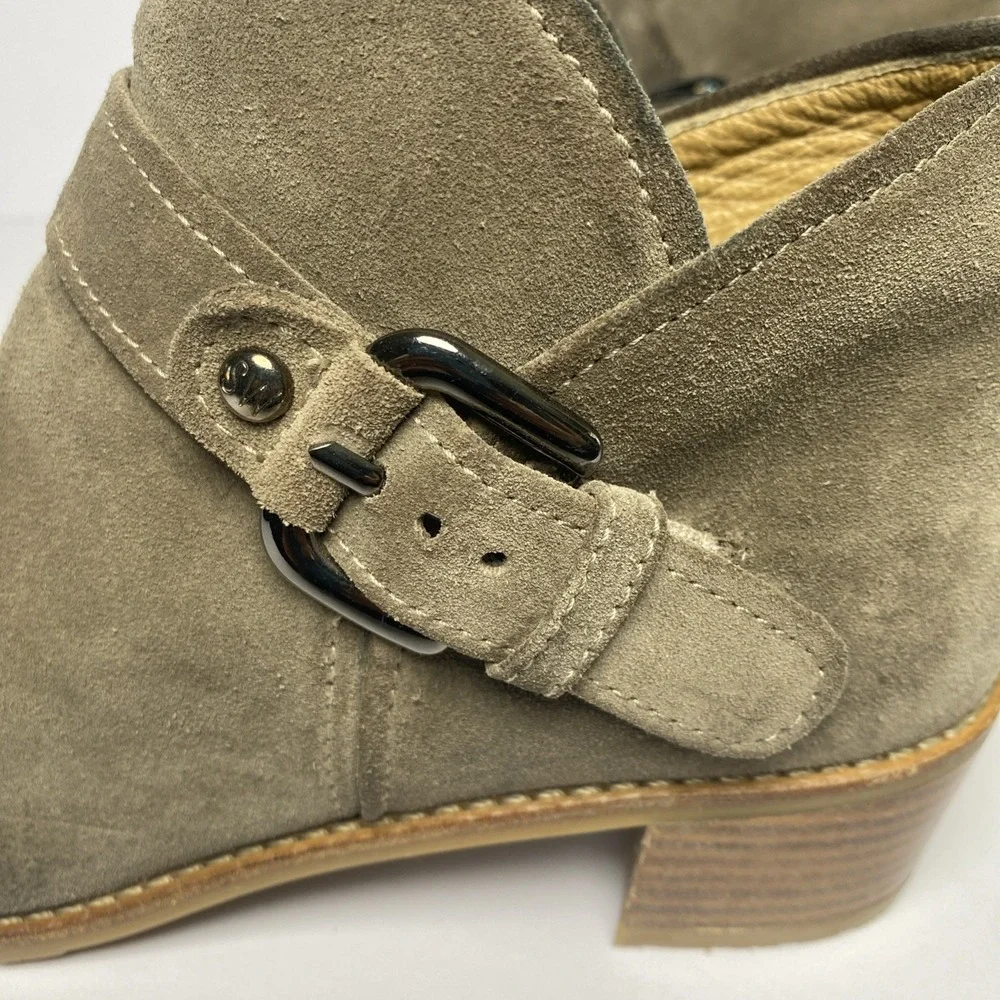 Stuart Weitzman Dude Taupe Suede Buckle Block‎ Heel Ankle Bootie Women Sz 8.5